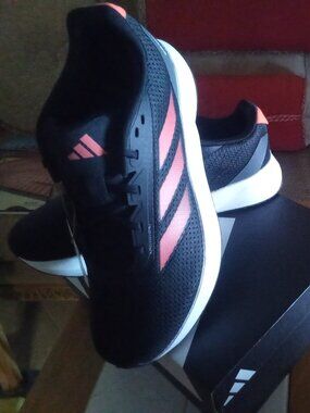 Adidas Duramo SL Medium with SIZE 10 Running shoes Blk/Red